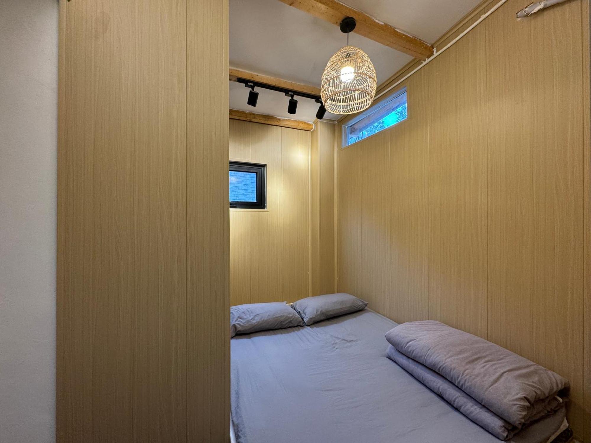 Beijing Hills & Hutong City Retreat Near Forbidden City & Line 4 Multi-Room Options Ngoại thất bức ảnh